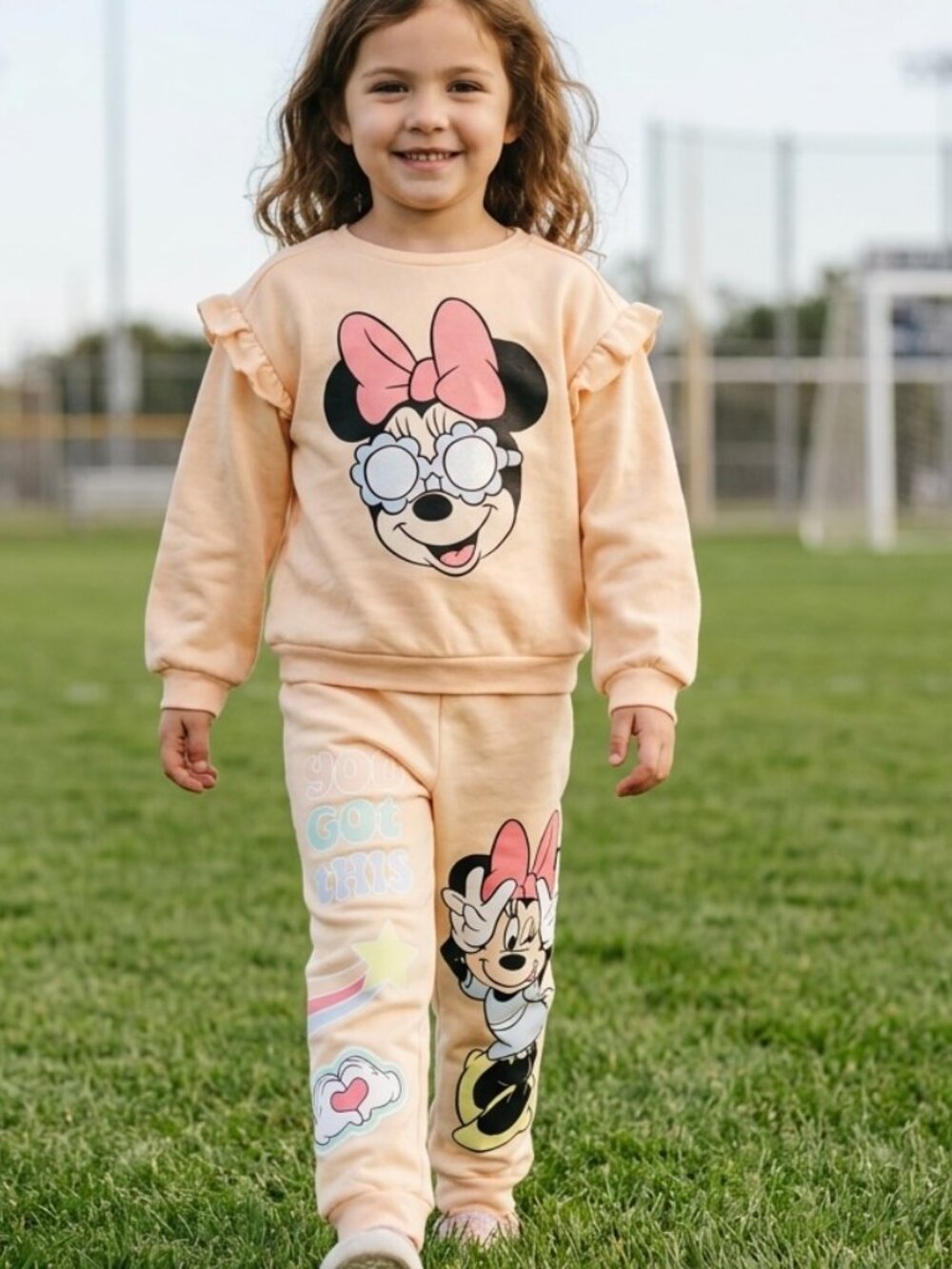 NEW‎ Disney Minnie Mouse 2 Piece Sweatsuit Girls Size 6 Yellow Fleece
